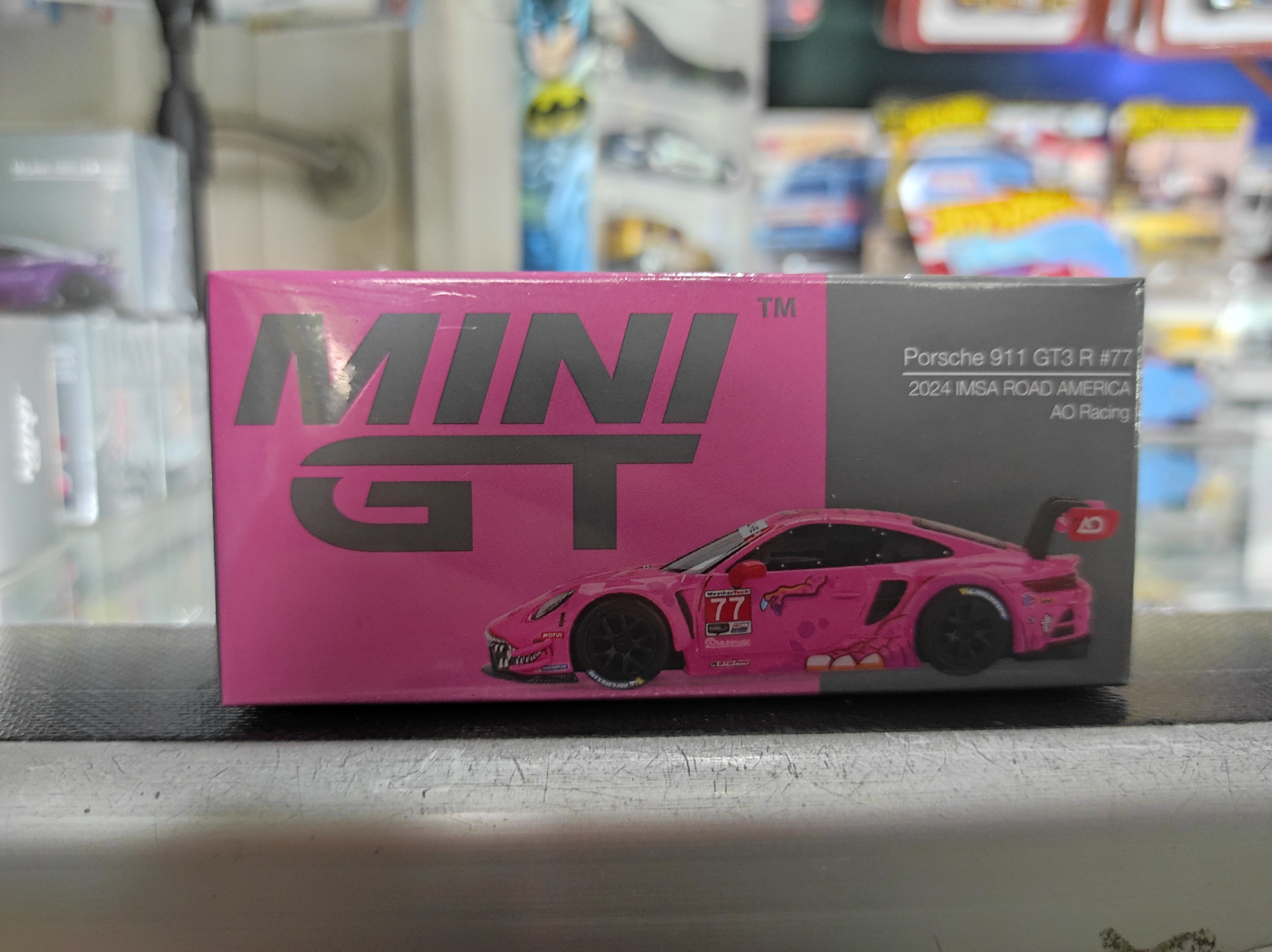 Mini GT Porsche 911 T3G R #77 AO Racing 2024 Roxy Pink