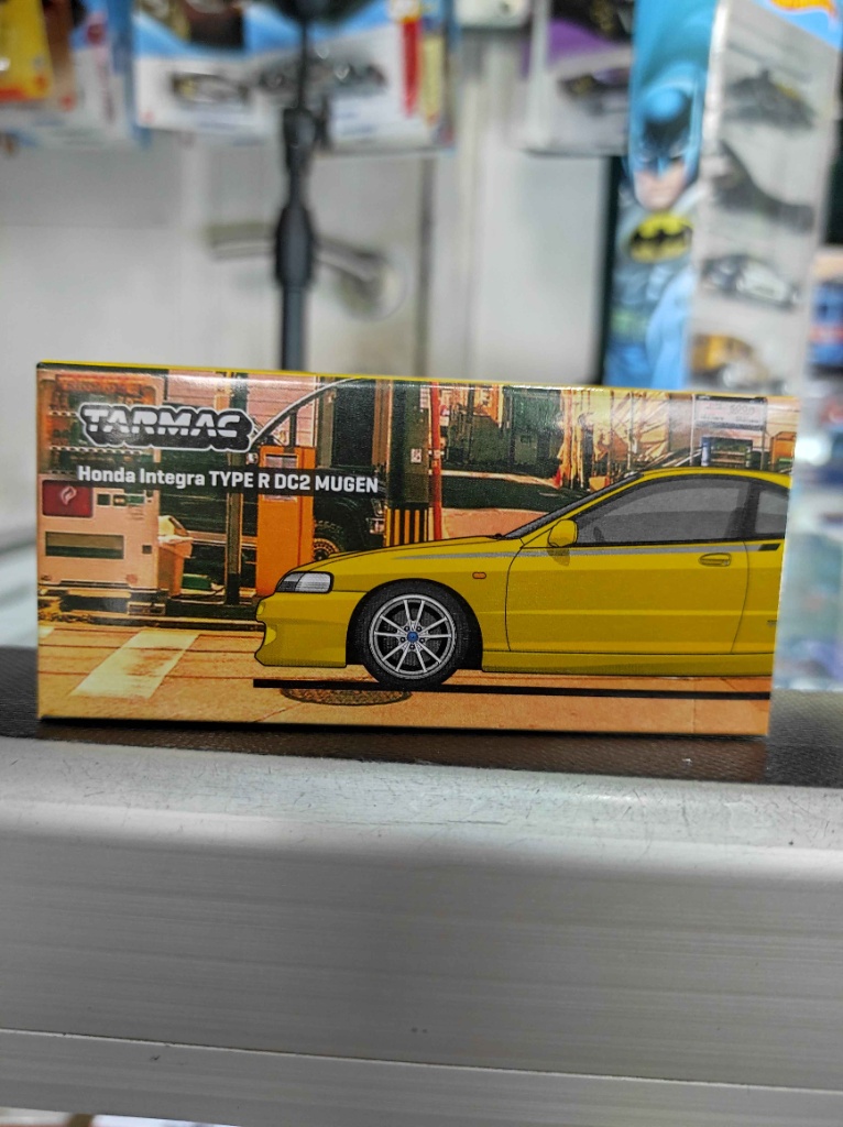 Tarmac Works 1:64 Honda Integra TYPE R DC2 MUGEN