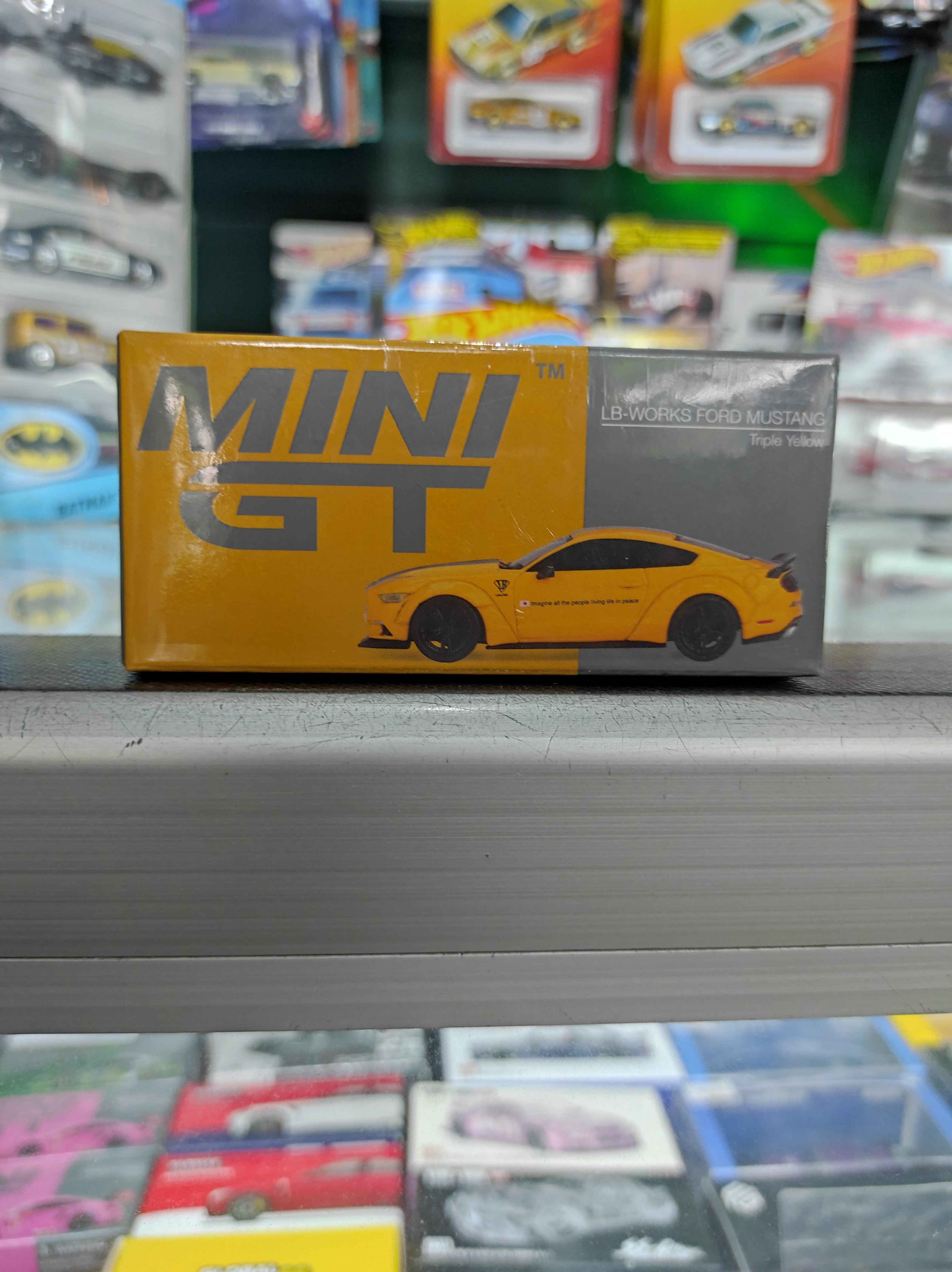 MINI GT 1:64 LB-WORKS Ford Mustang (Triple Yellow)